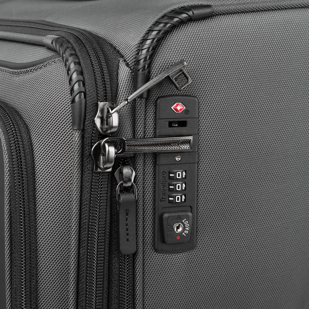Crew™ Classic Carry- On / Medium / Large Set