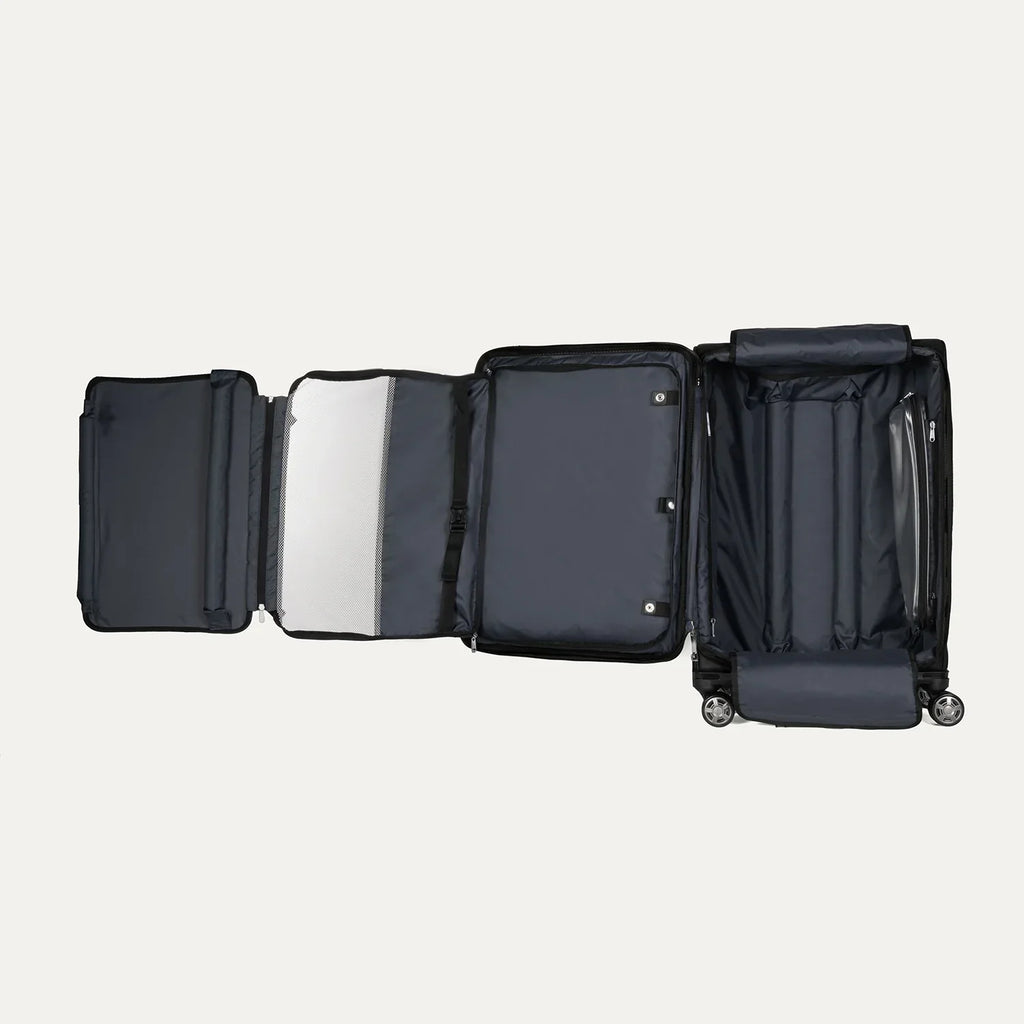 Platinum® Elite Medium Check-In Spinner